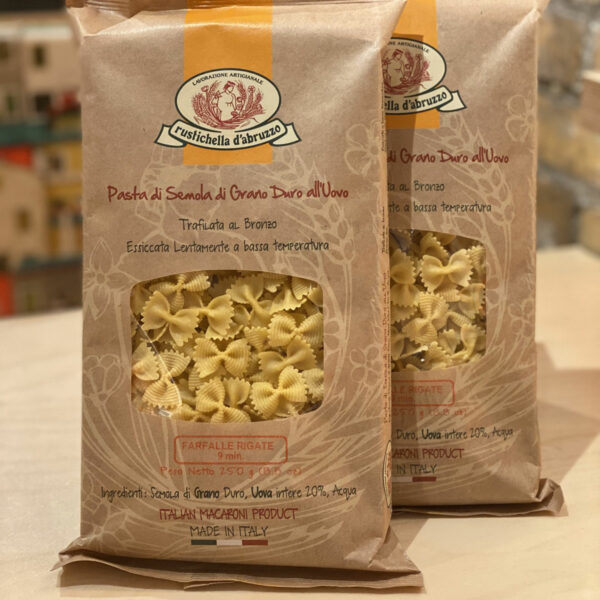 Farfalle aux oeufs